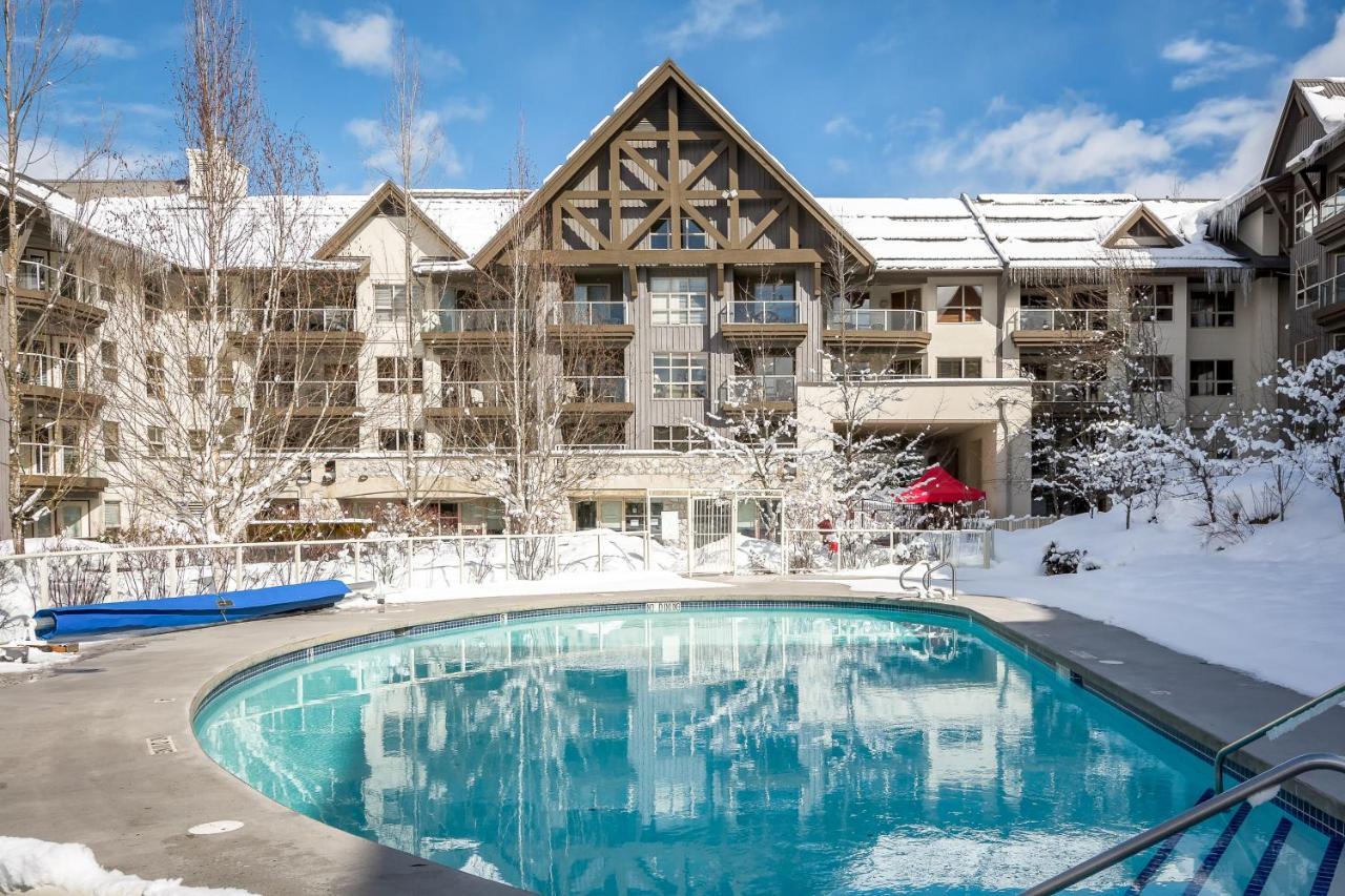 The Aspens On Blackcomb Aparthotel Whistler Exterior foto