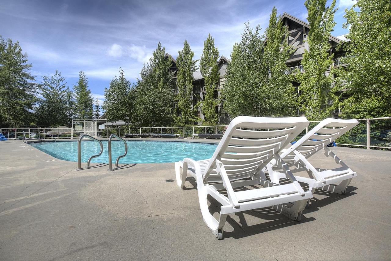 The Aspens On Blackcomb Whistler Exterior foto